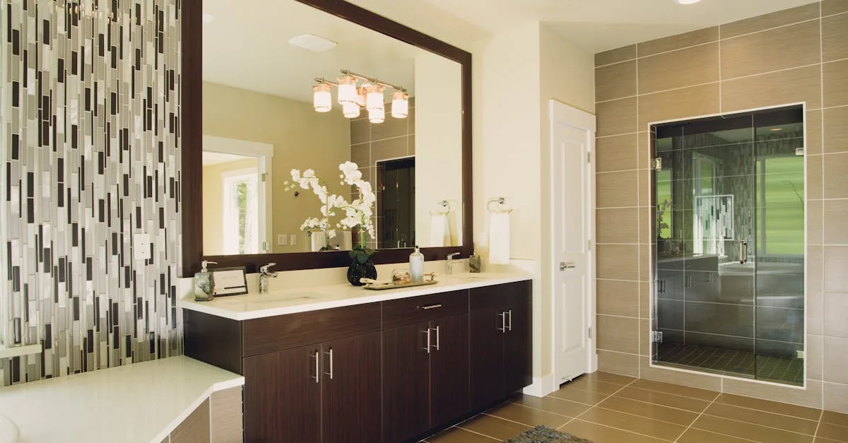 découvrez nos conseils modernes pour aménager une salle de bain élégante et fonctionnelle, alliant style contemporain et praticité.