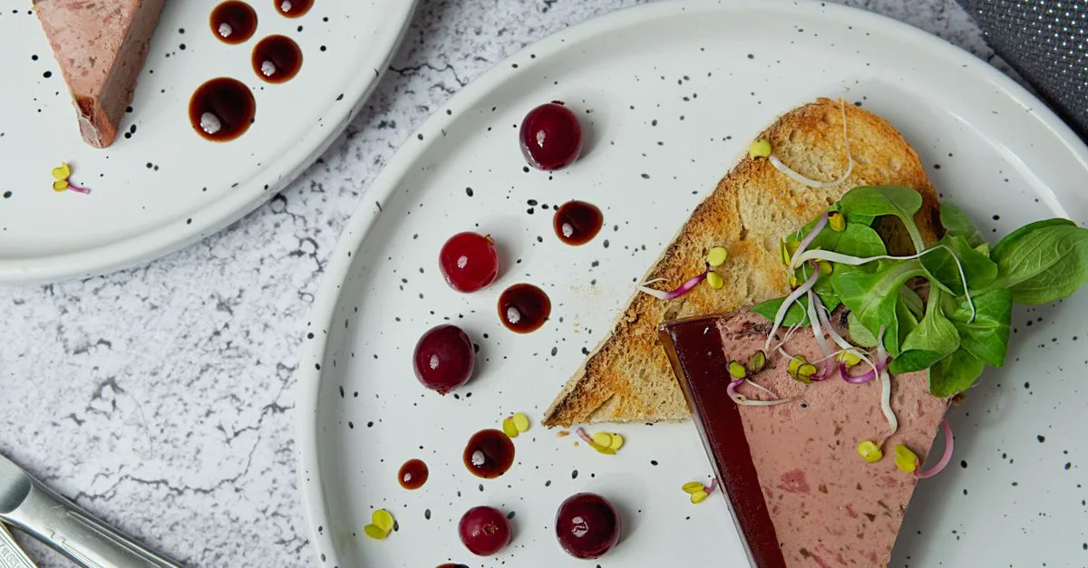 découvrez les saveurs authentiques de la cuisine française, avec des recettes traditionnelles, des conseils culinaires et des astuces pour maîtriser l'art gastronomique français.