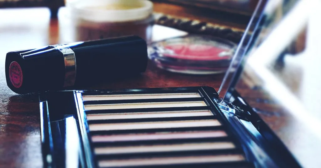 découvrez des conseils mode et beauté incontournables pour sublimer votre style au quotidien et révéler votre éclat naturel.
